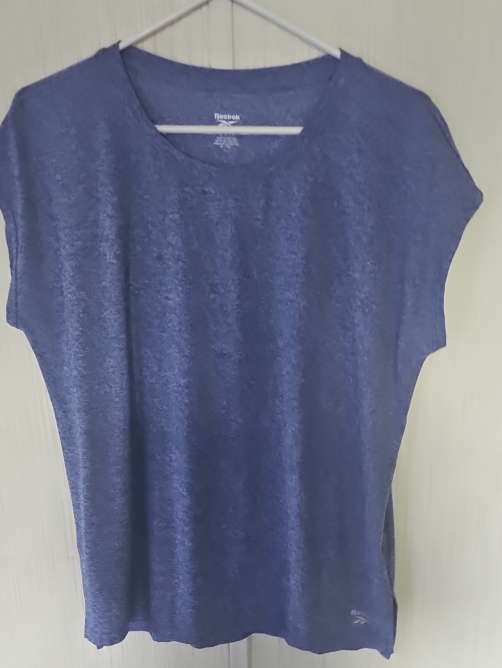 Reebok Women's Navy Blue Short Sleeve Athletic Tee